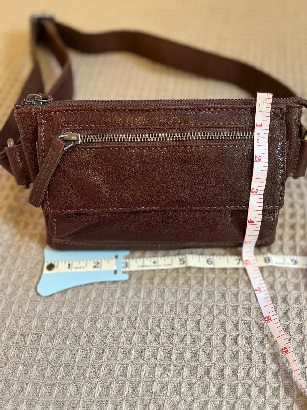 Spikes & Sparrow Brown
Leather Belt Bag Fanny Pack Crossbody Sling - Picture 6 of 7